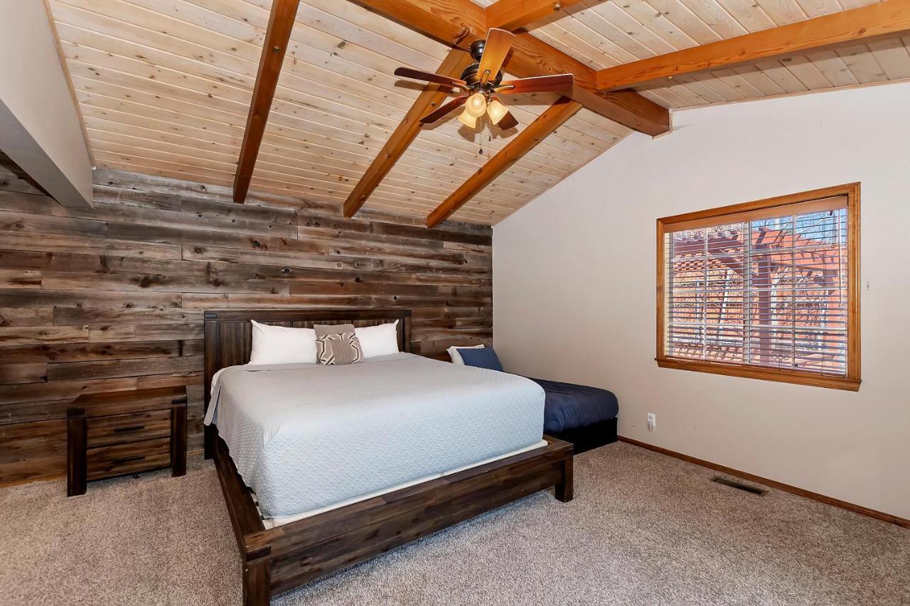 Вилла 118 - Pinecrest Getaway Биг Бэар Лейк Экстерьер фото
